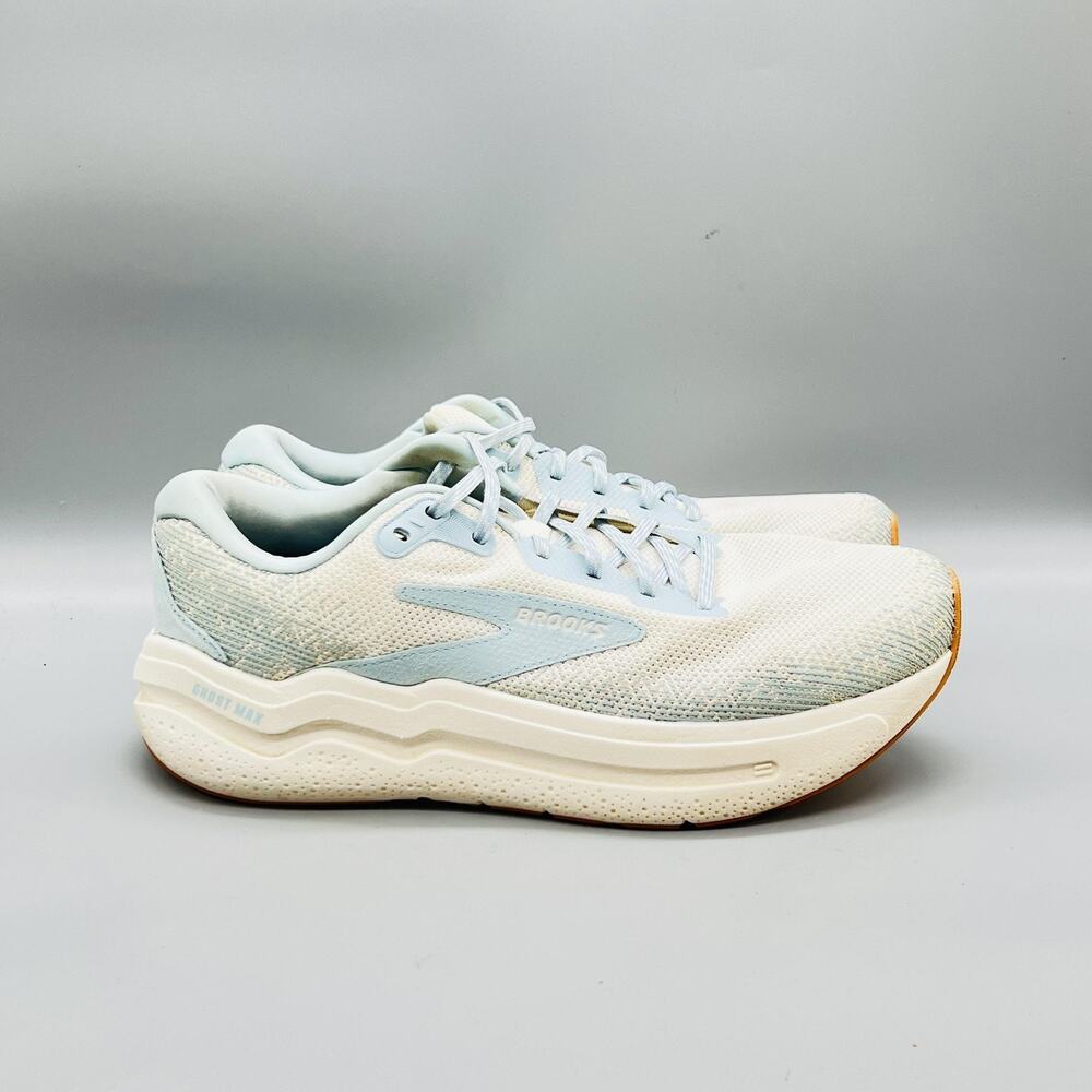 Brooks Shoes Womens 11 White Mesh Ghost Max Running Athletic Sneakers Comfort